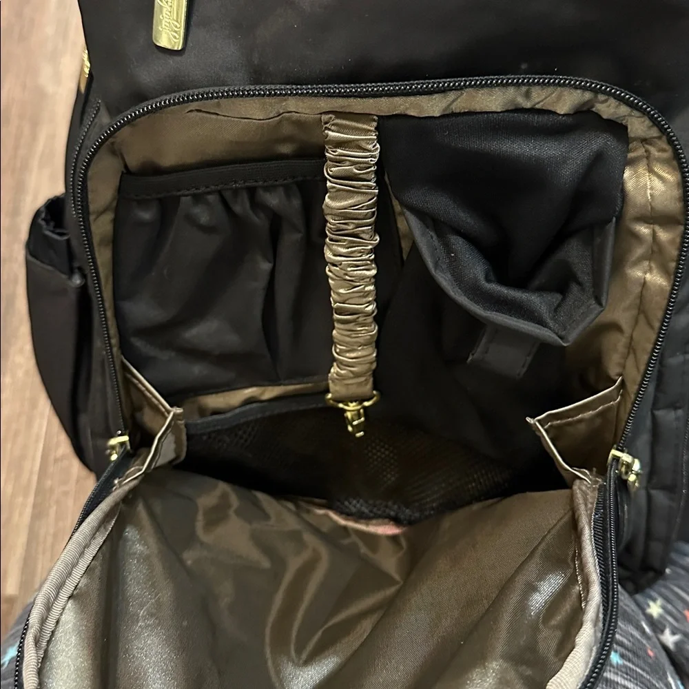 Jujube Backpack Diaper Bag Black & Gold‎ with 2 pouches
